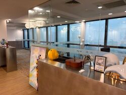 High Street Centre (D6), Office #630560581